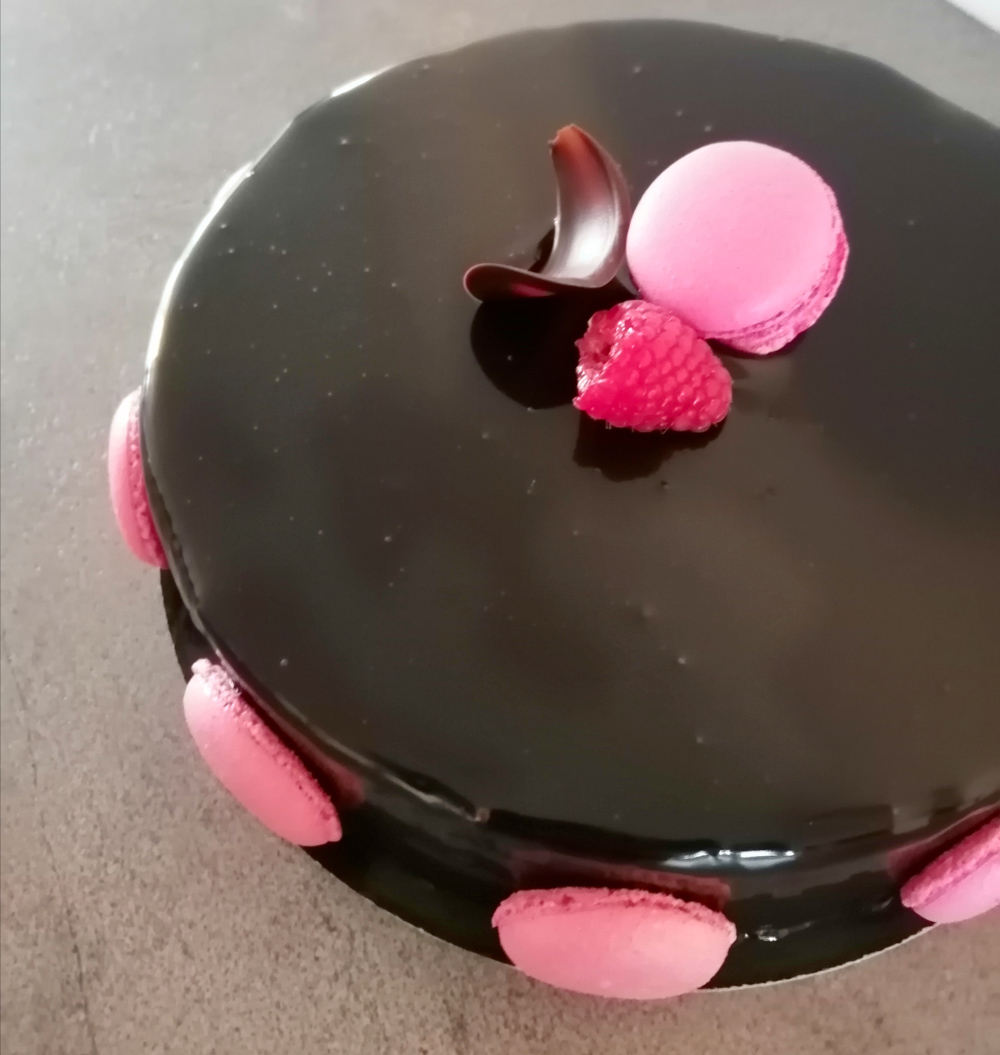 Entremet chocolat-framboise